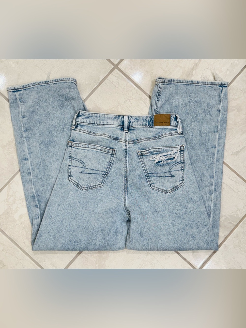 American Eagle - Picture 10 of 13
